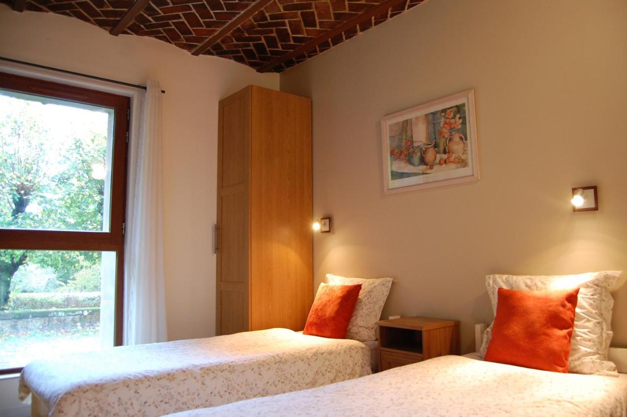 Gite Dans Un Domaine Historique Chevreuse Ngoại thất bức ảnh