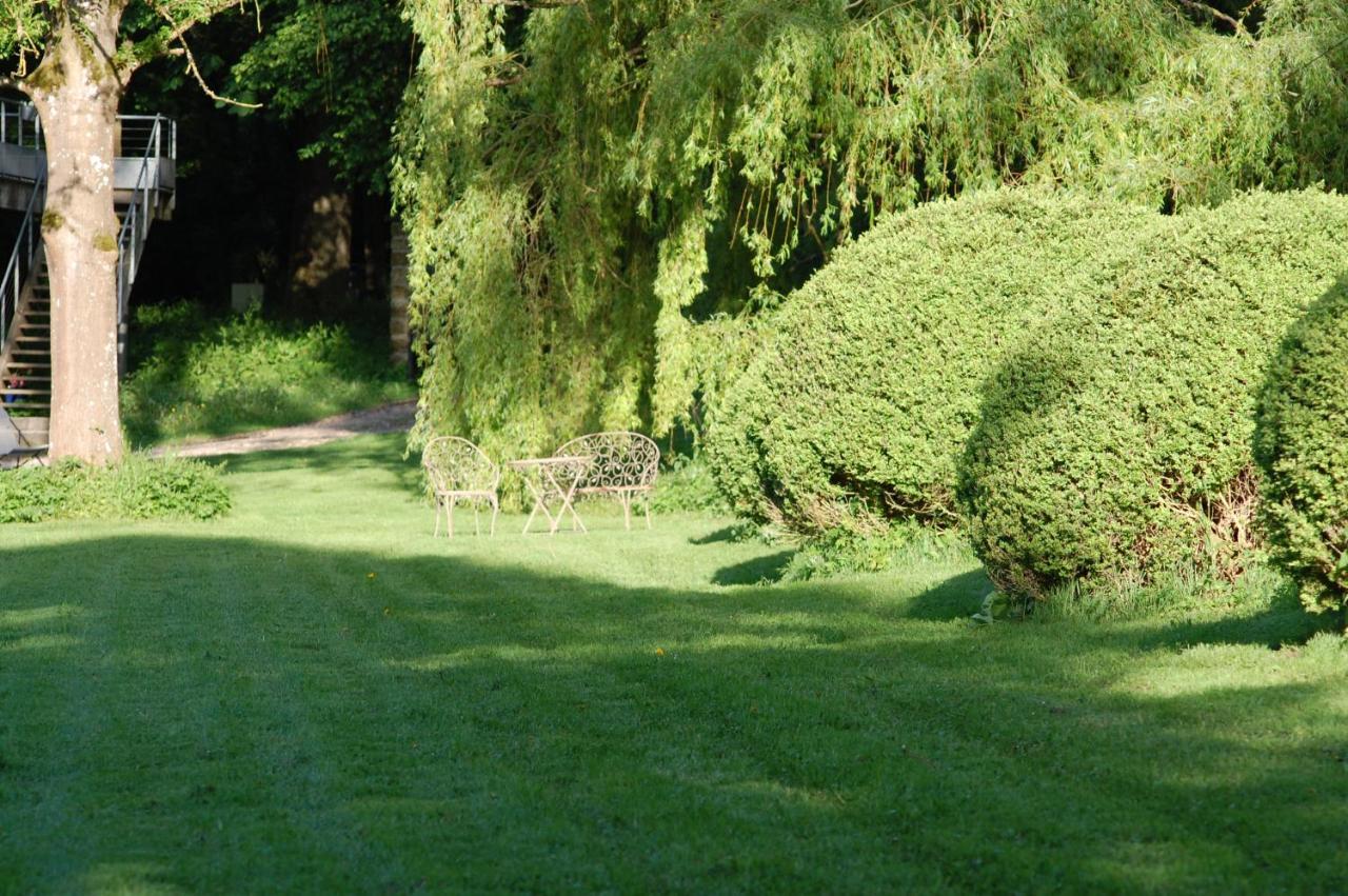 Gite Dans Un Domaine Historique Chevreuse Ngoại thất bức ảnh