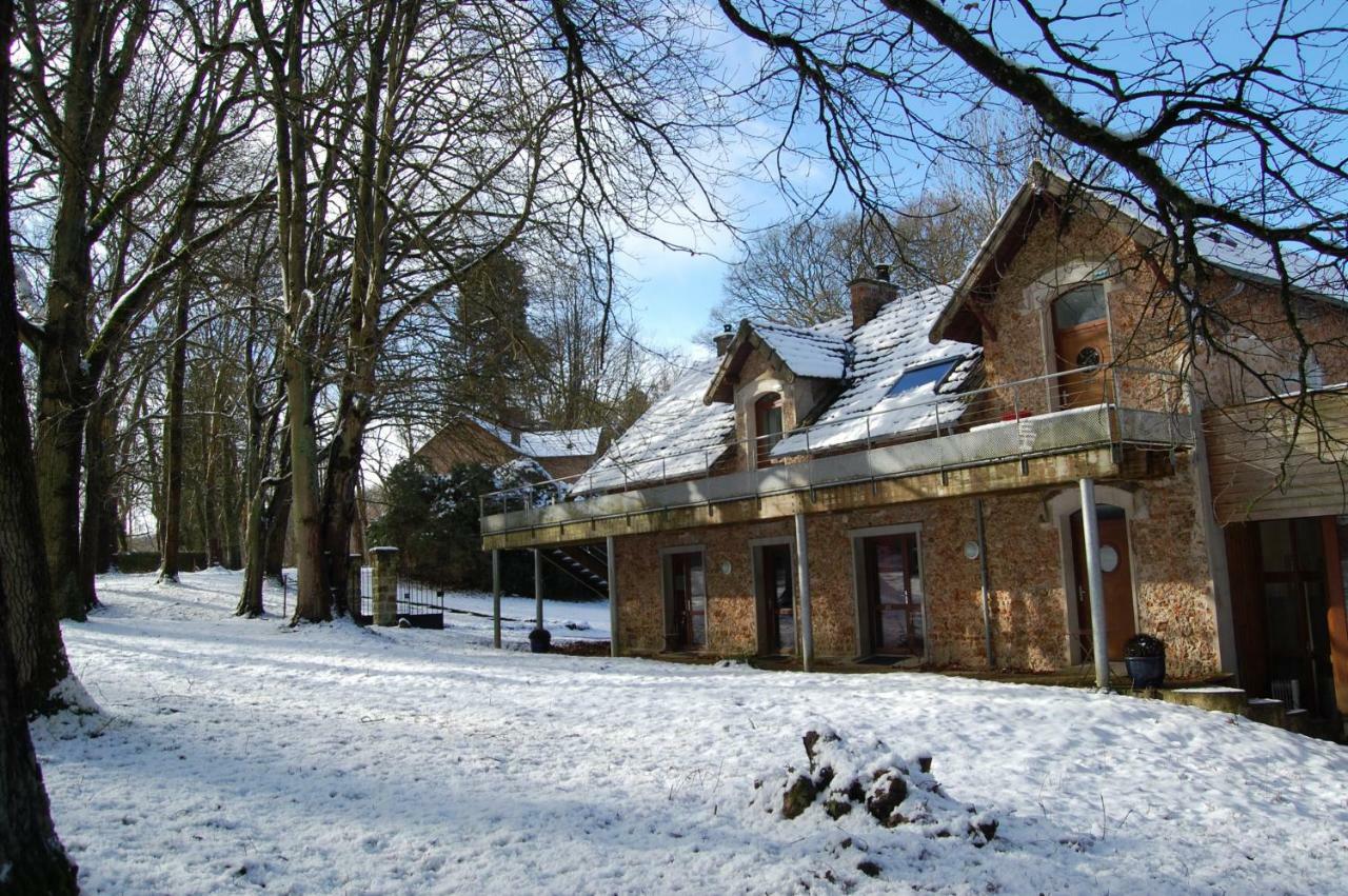 Gite Dans Un Domaine Historique Chevreuse Ngoại thất bức ảnh
